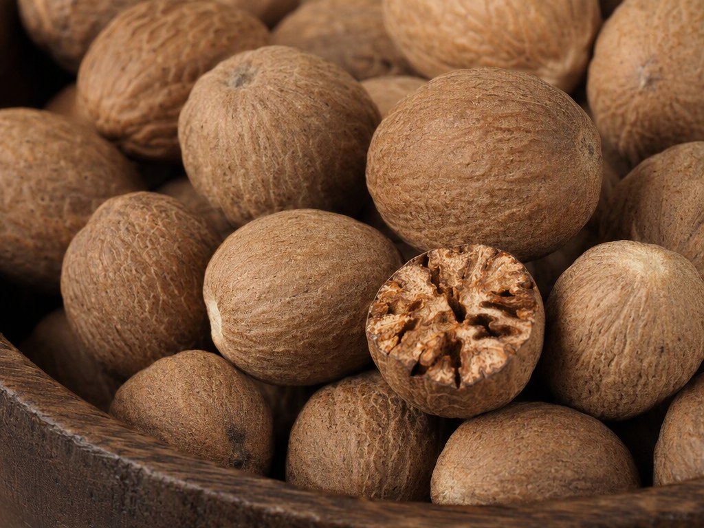 Nutmeg from Sri Lanka